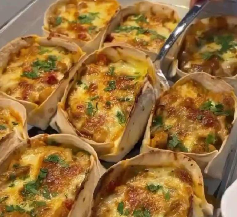 Tavuklu Lavaş Çanak Tarifi: Fırında Pratik ve Lezzetli Sunum