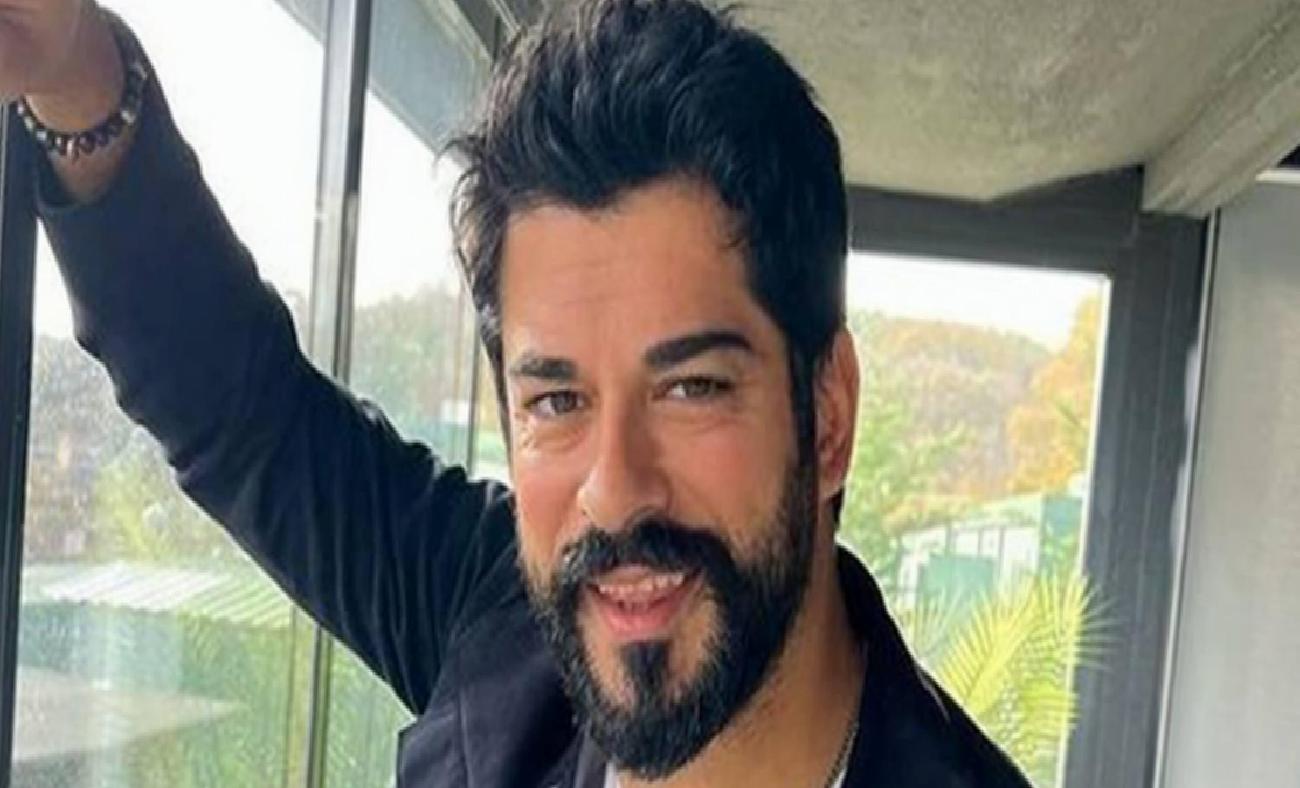 Burak Özçivit'in 35 Milyonluk Rolls-Royce ve Parkını Gözler Önüne Serdi