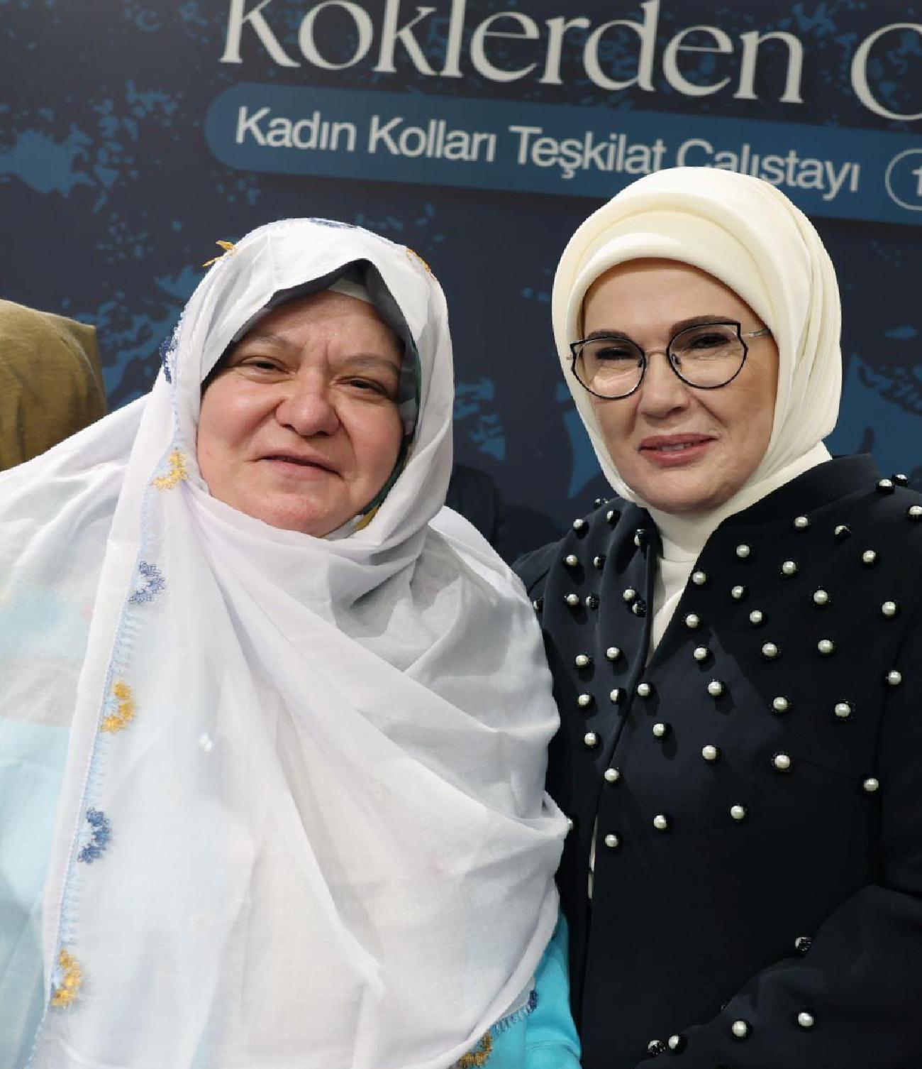 Emine Erdoğan: Kadınların Gücüyle Yeni Ufuklara Doğru Türkiye Yüzyılı İçin Çalışıyoruz