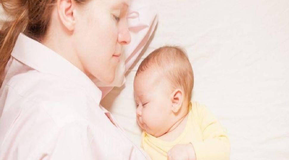 Ramazan’da Emziren ve Lohusa Kadınların Oruç Hükmü: Diyanet’in Fetvaları ve Uygulama Rehberi