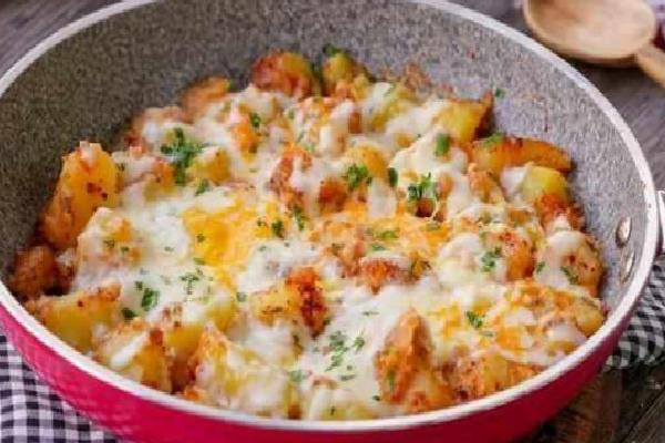 PATATESLİ YUMURTA TARİFİ