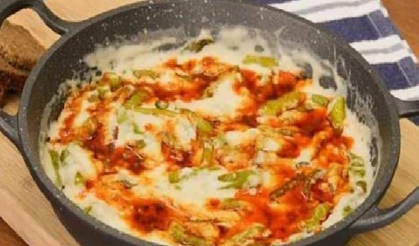 BÖREK TADINDA OMLET TARİFİ