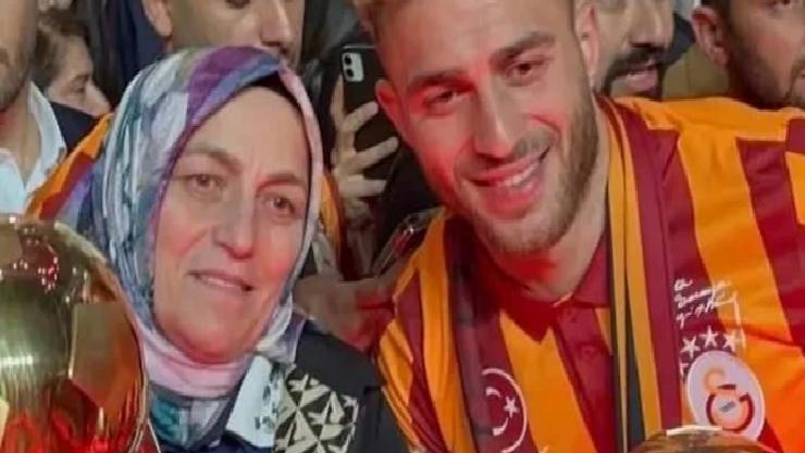 Barış Alper Yılmaz Anne Oğul Horonu Sosyal Medyada Viral Oldu