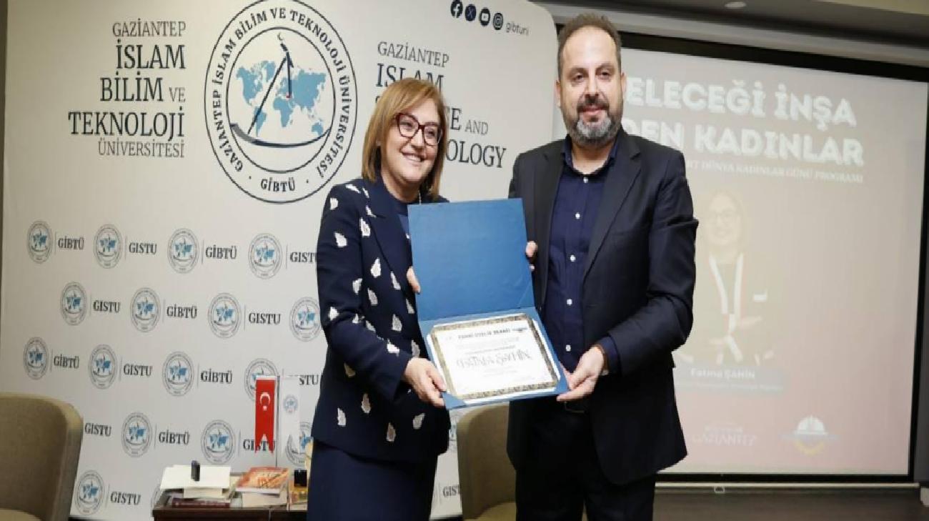 Geleceği İnşa Eden Kadınlar: GİBTÜ’de İlham Veren Anlar ve Liderlik Dolu Söyleşi