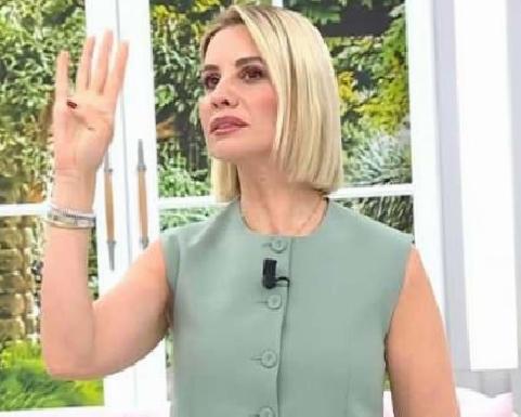 Ulusal Yardım İşareti: Esra Erol'da Kamerada Sessiz Çığlıkları Anlatan Anlatı