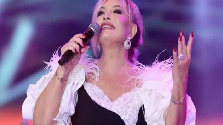 Emel Sayın'ın Anlatımı: Kemal Sunal ve Mavi Boncuk'taki İnce Ayrıntılar