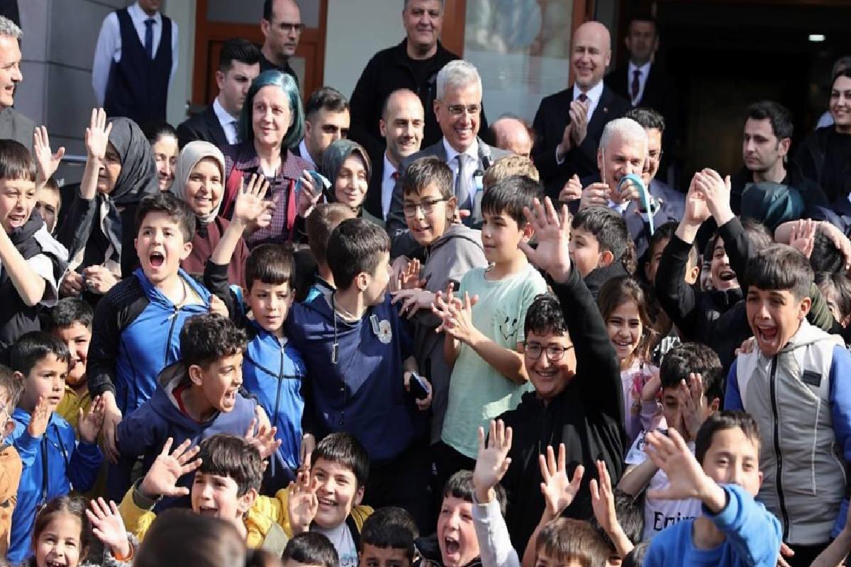 Her Gebeye Ebe: İlk Gebeliğini Yaşayan Aileler İçin Üç Aylık Birebir Ebe Desteği ve Toplum Sağlığı Vizyonu