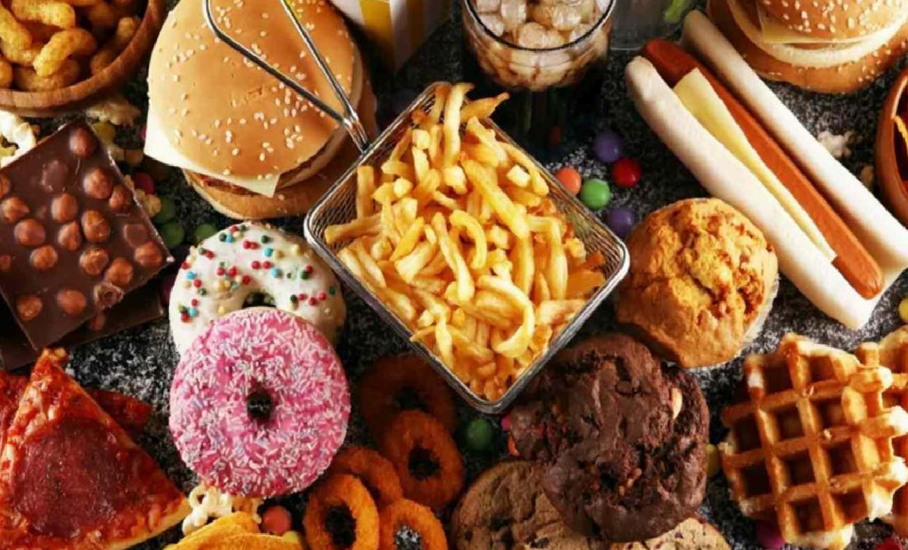 Hızlı Yiyeceklerin Kalp Üzerindeki Sessiz Tehlikesi: Uzmanlardan Uyarı ve Sağlıklı Alternatifler