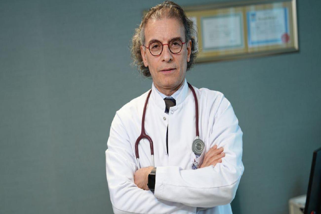 Hızlı Yiyeceklerin Kalp Üzerindeki Sessiz Tehlikesi: Uzmanlardan Uyarı ve Sağlıklı Alternatifler