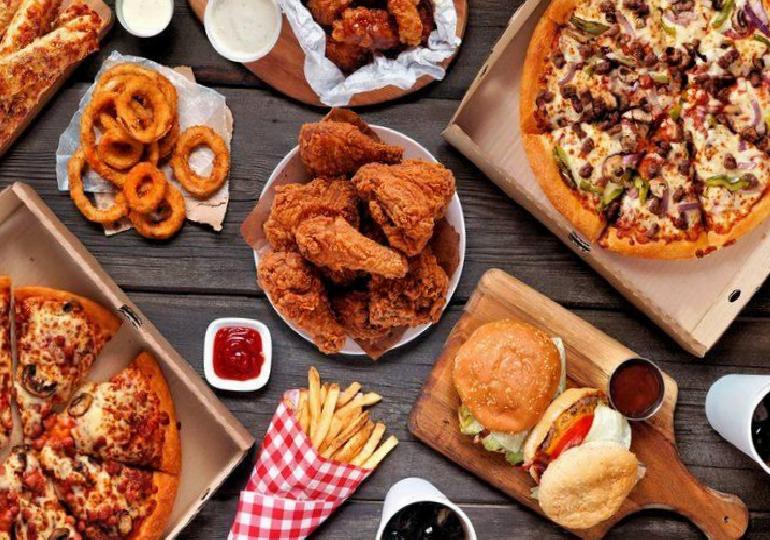 Hızlı Yiyeceklerin Kalp Üzerindeki Sessiz Tehlikesi: Uzmanlardan Uyarı ve Sağlıklı Alternatifler