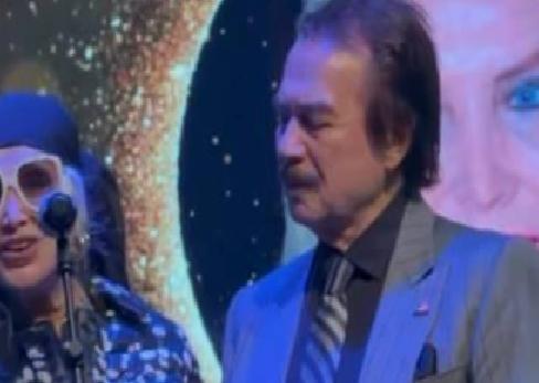 Orhan Gencebay Sağlık Haberleri: Taburcu Olmasının Ardından Ödül Töreninde Sağlık Durumunu Paylaştı