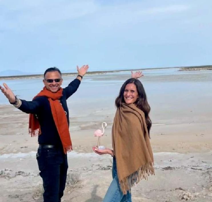 Travis Fox ve Michelle Fox'tan Eskil'de Sıradışı Bir Keşif: Tuz Gölü ve Bölge Kültürü Üzerine Bir Gezinti