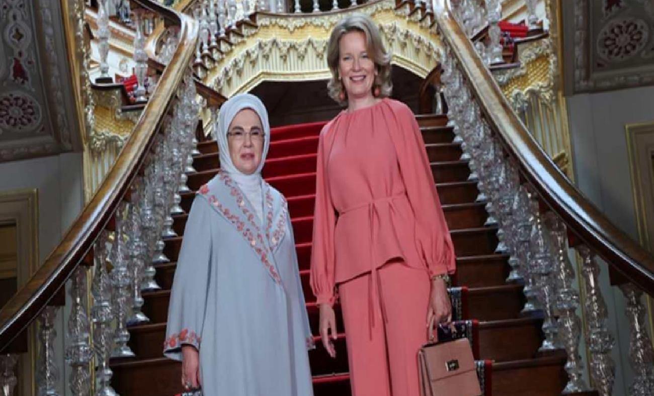 Dolmabahçe’de Emine Erdoğan ve Kraliçe Mathilde’nin Ziyareti: Asırlık Zarafet Sergisi ve Geleneksel El Sanatları