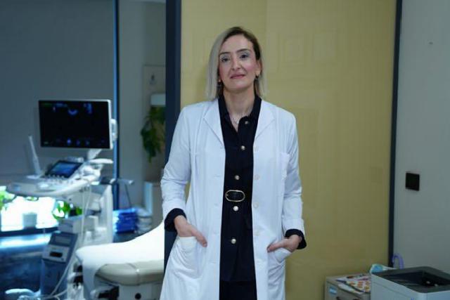 Menopoz Yaşı ve Doğurganlıkta Yaşanabilir Gecikmeler: AMH ve Yumurta Dondurma Üzerinden Bir Değerlendirme