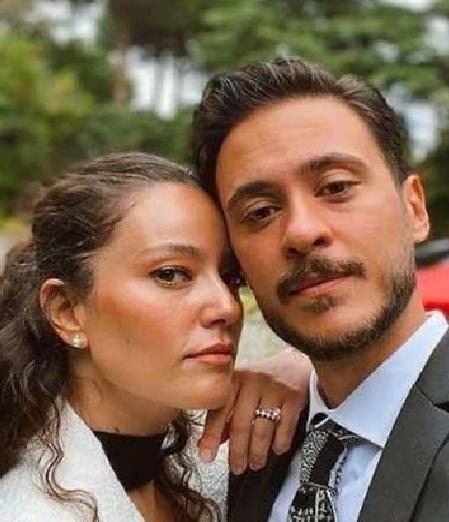 Pelin Akil ve Anıl Altan, İkiz Kızlarının Doğum Günü İçin Yeniden Bir Araya Geldi