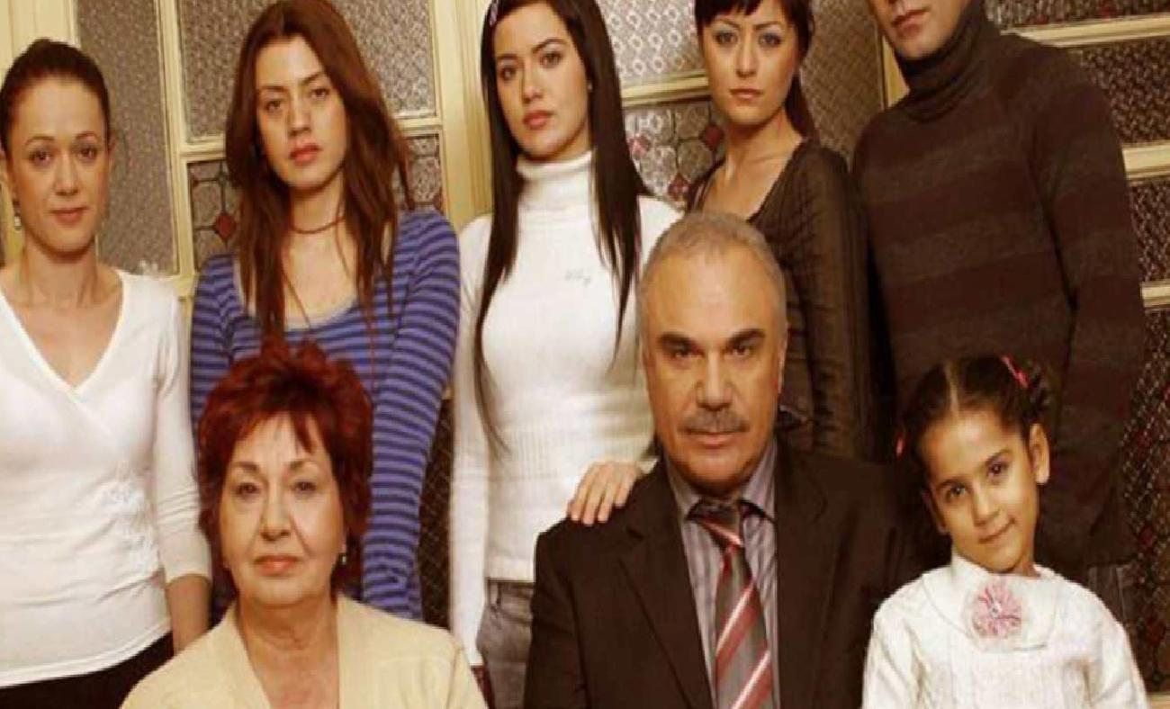 Yaprak Dökümü'nin İkili Buluşması: Bennu Yıldırımlar ve Deniz Çakır 18 Yıl Sonra Aynı Karede