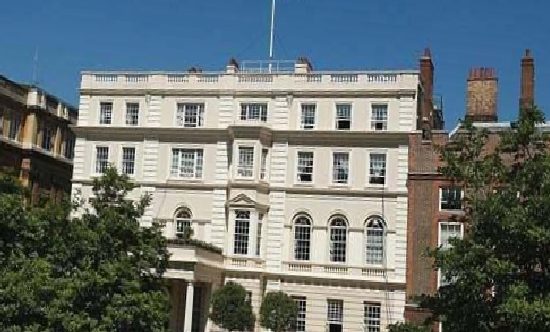 Buckingham Sarayı’ndaki 10 Yıllık Restorasyon Sonrası Geri Dönüş Planı Değişti