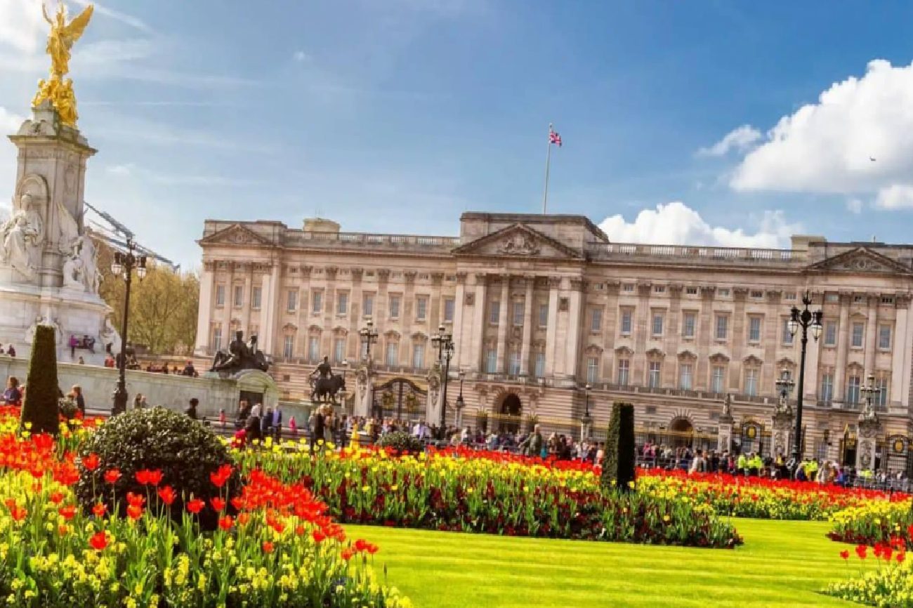 Buckingham Sarayı’ndaki 10 Yıllık Restorasyon Sonrası Geri Dönüş Planı Değişti