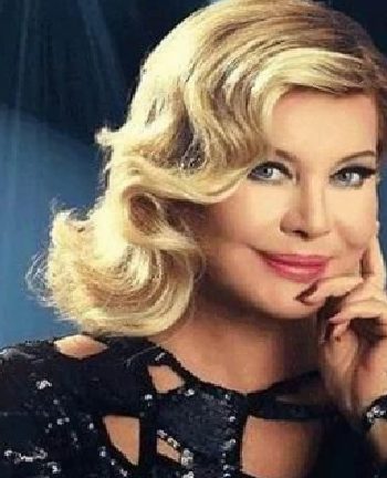 Emel Sayın ve Şener Şen'in Nostalji Dolu Buluşması: Kavak Yelleri Kareleri Yeniden Gündemde