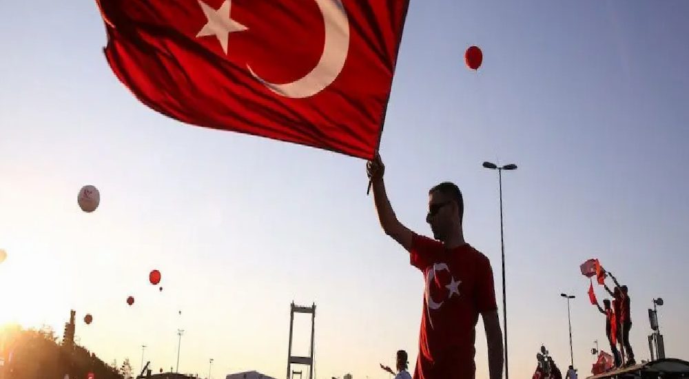 15 Temmuz: Halkın Gücü ve Sinemanın Rolü Üzerine Bir Röportajın Yeniden Betimlemesi