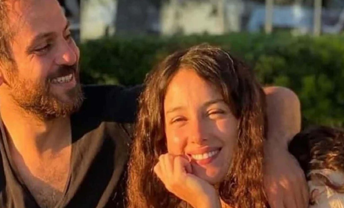 8 Yıllık Evliliğini Tek Celsede Bitiren Oyuncu Çiftten Yeni İlk Açıklama