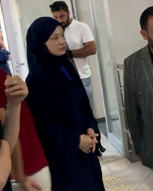 Adliye Koridorlarında Filtresiz ve Makyajsız Anlar: Fatma Soydaş Tartışması