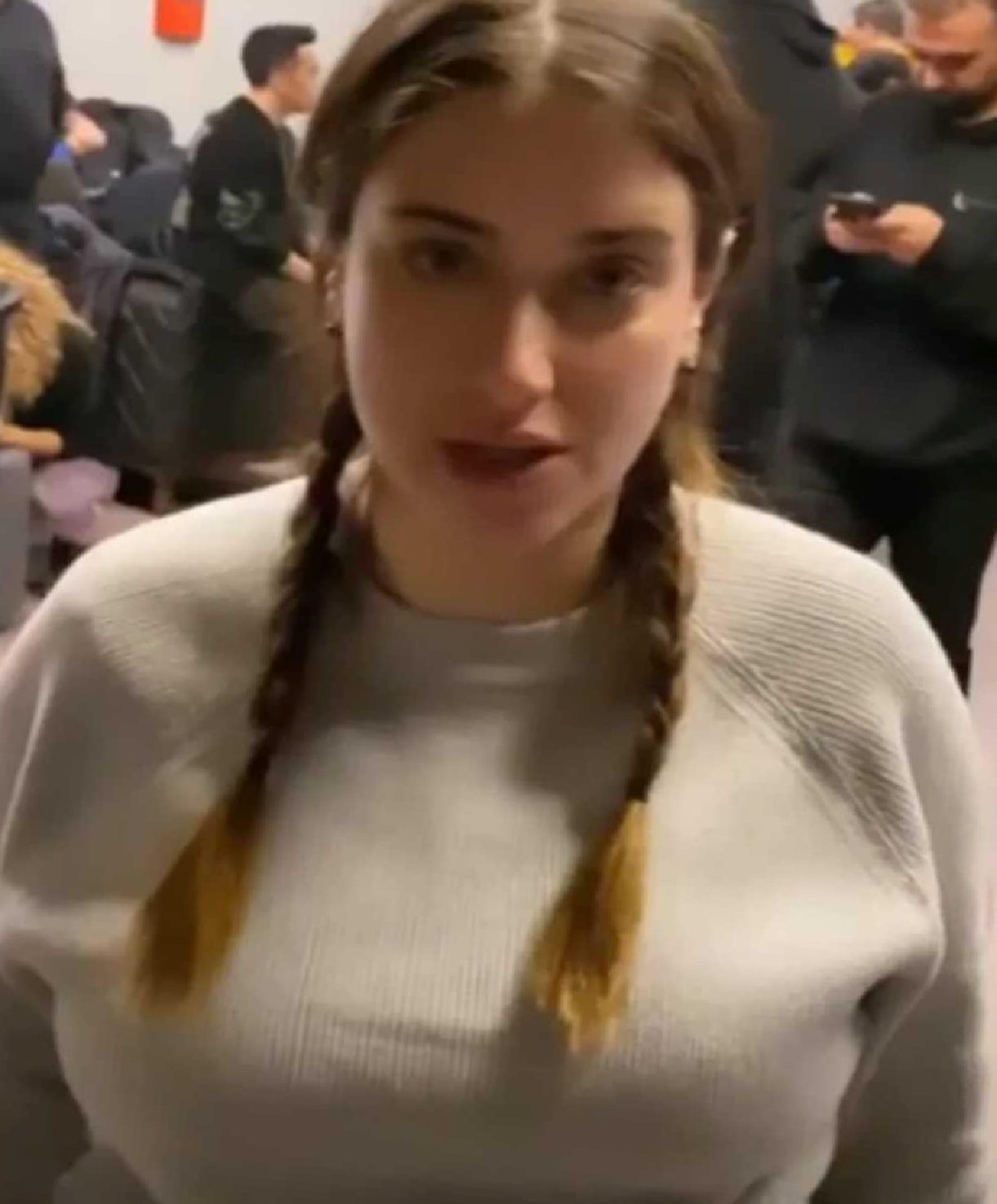 Ali Atay ve Hazal Kaya Hollanda Planını Netleştirdi: Taşınma Değil, Sık Sık Ziyaretler ve Şirket Kurulumu