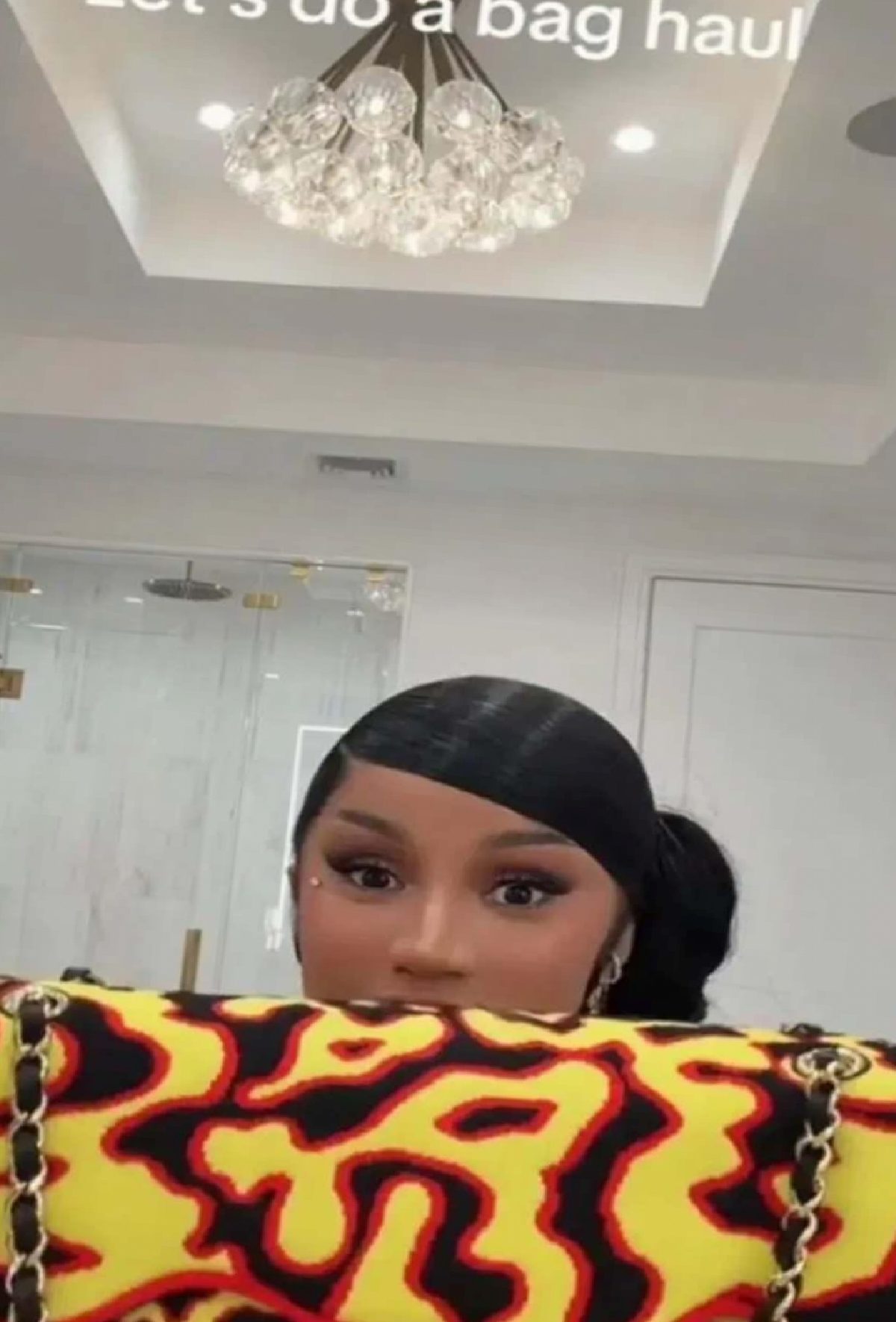Cardi B'nin Ultra Lüks Çanta Koleksiyonu: Değerler ve Detaylar