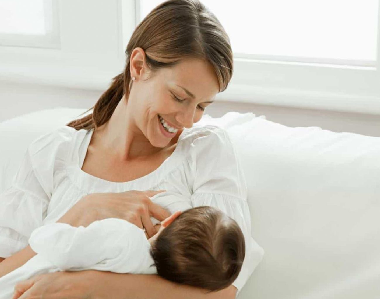 Emzirmenin Anne ve Bebek Sağlığı Üzerindeki Çok Yönlü Etkileri