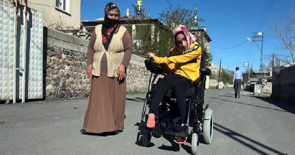 Esma Akyol’un İyileşme Hikayesi: Yürüme Güçlüğünü Aşma Yolunda Büyük Adım