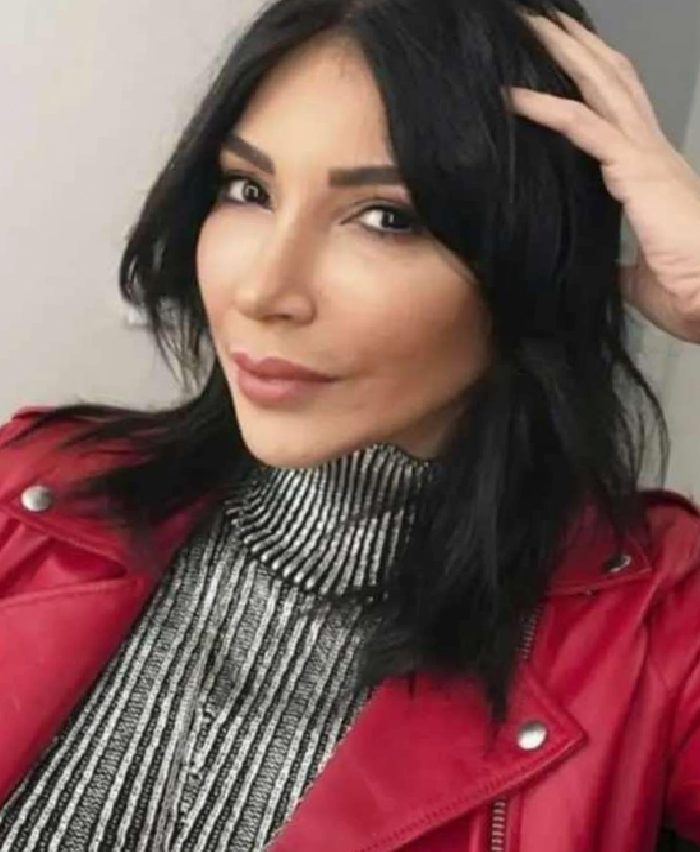 Hande Yener Amsterdam'da Star Gene Adıyla Giyim Mağazasını Açtı: Tezgâhtarlık Günlerinden Esinlenilen Bir Yolculuk