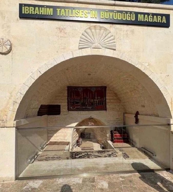İbrahim Tatlıses'in Büyüdüğü Mağara: Ziyaretçi Elektriği Düşen Müzeye Dönüştü