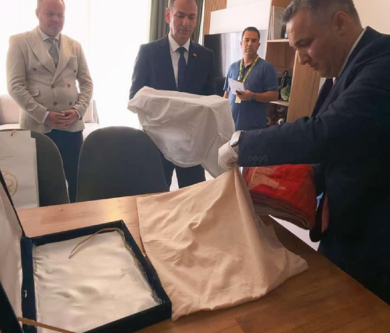 Kıbrıs Barış Harekatı Bayrağı Restore Ediliyor: Gazcıoğlu’ndan Kurumsal Koruma Sürecine