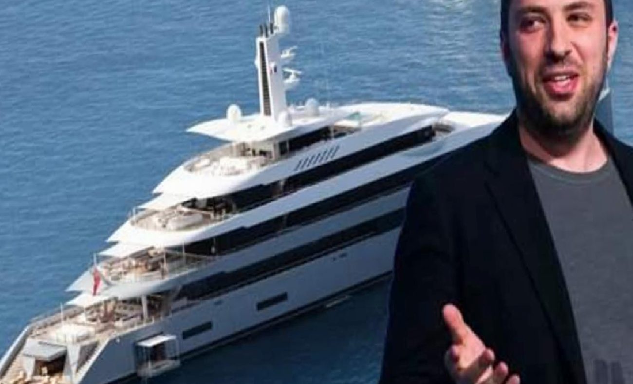 Koum’un Mogambo Yatıyla Bodrum’da Lüks Ziyafeti: Power Play Destek Gemisi de Eşlik Ediyor