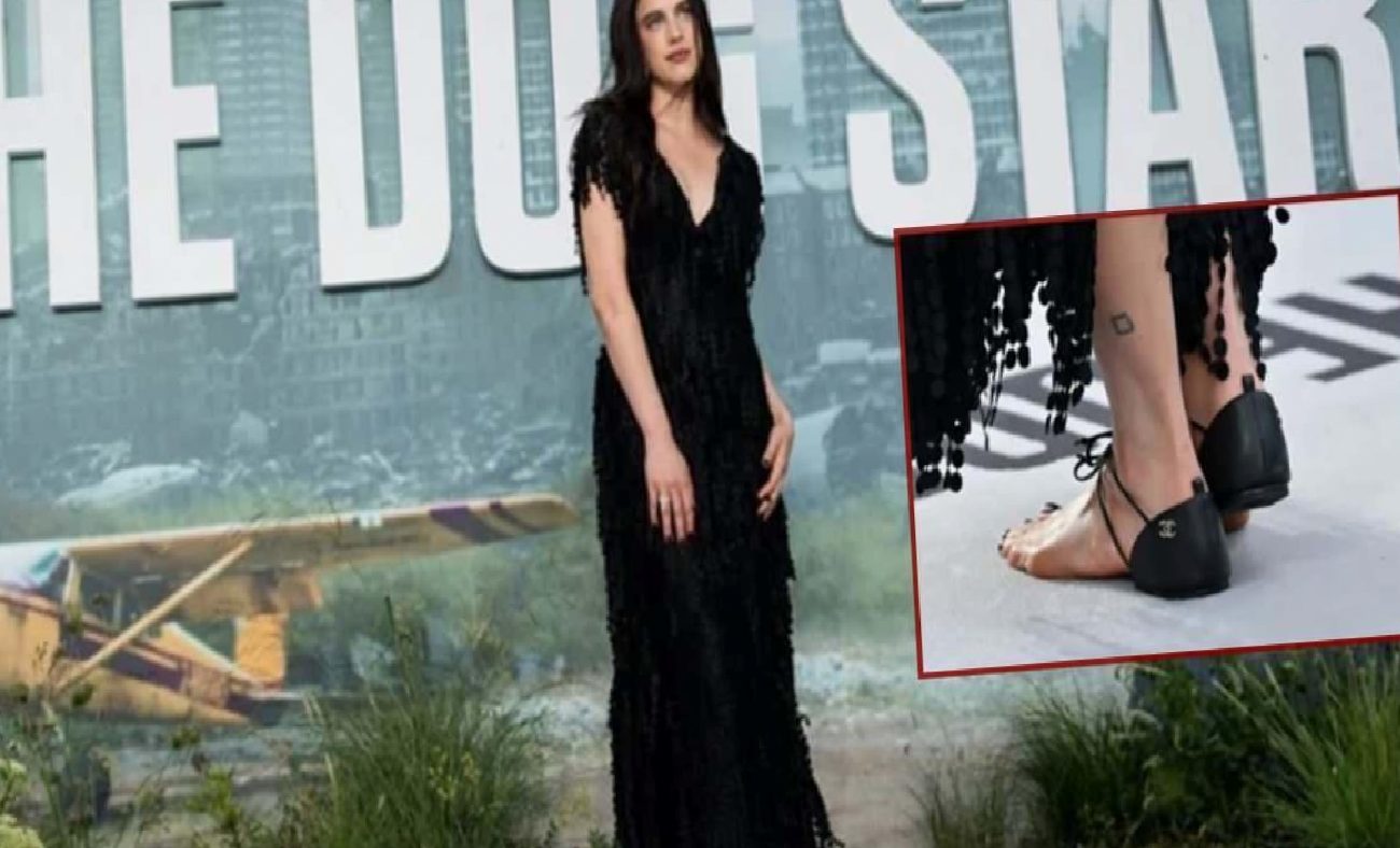 Margaret Qualley’nin Chanel Ayakkabıları: Prömiyerde Gündemin Gündemi Olarak Öne Çıkan Stil Detayları