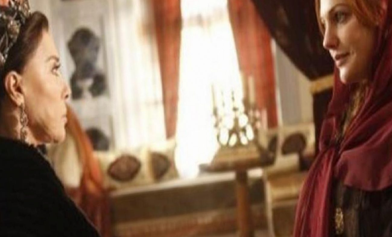 Muhteşem Yüzyıl'ın Yıldızı Meryem Uzerli ve Nebahat Çehre Yeniden Buluştu