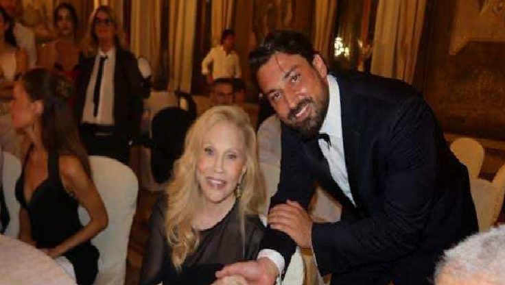 Navruz’un Yurt Dışı Buluşması: Venedik Festivali’nde Kineo Ödülü ve Faye Dunaway ile Görüntü