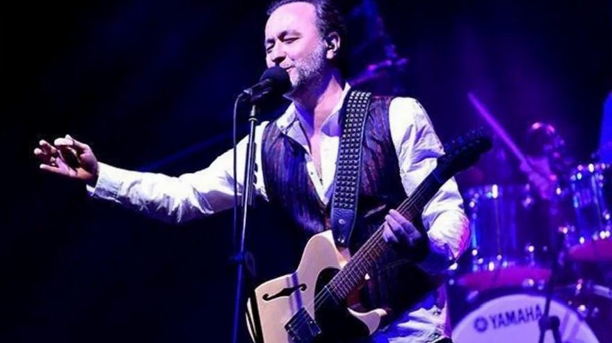Nevzat Doğansay: Yoğun Bakımda Soluklanan Ünlü Şarkıcının Yer Aldığı Güncel Gelişmeler