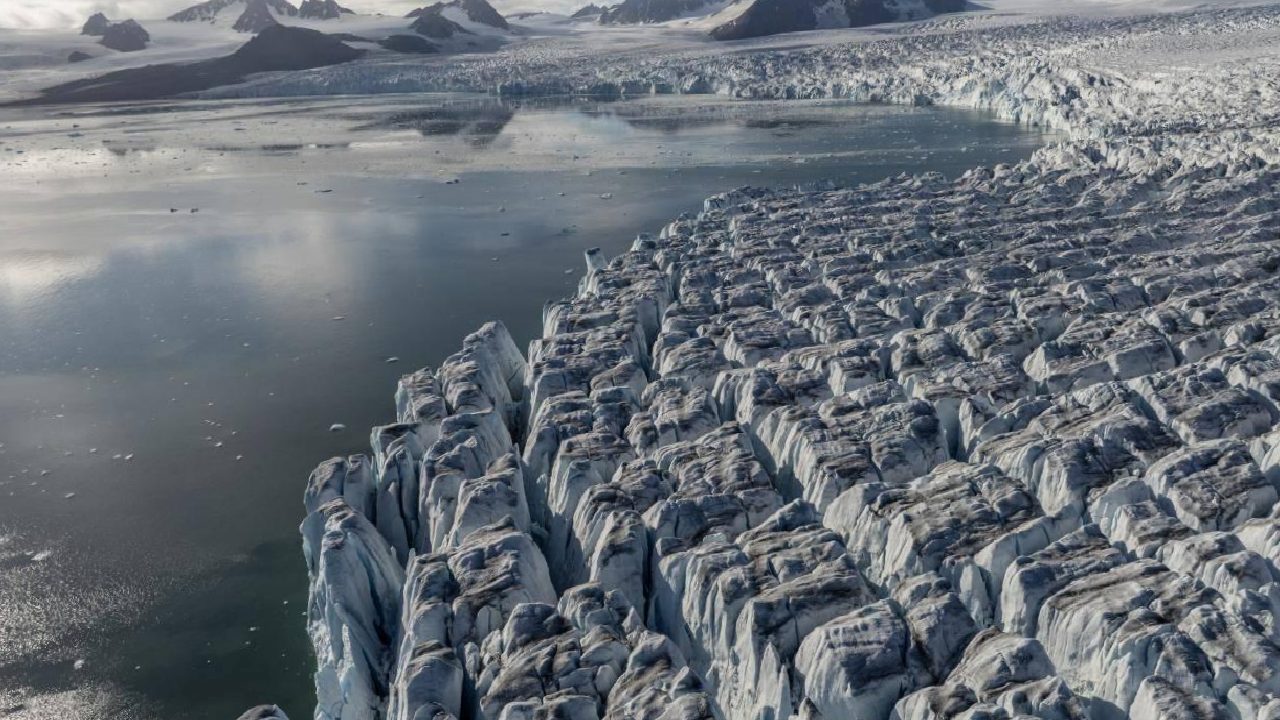 Svalbard: Türk Mülk Edinimi, Araştırma ve Yaşam Koşulları Üzerine Güncel Bir Bakış
